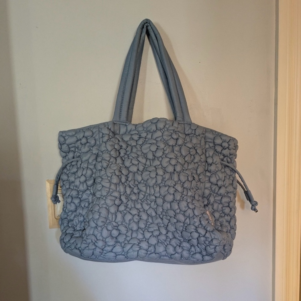 EUC WildFox Blue Flower Quilted Tote Bag